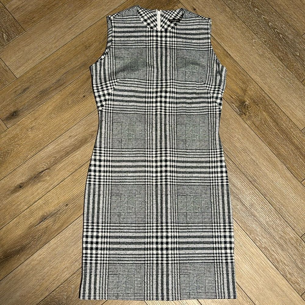 J.McLaughlin Houndstooth Rayon Dress